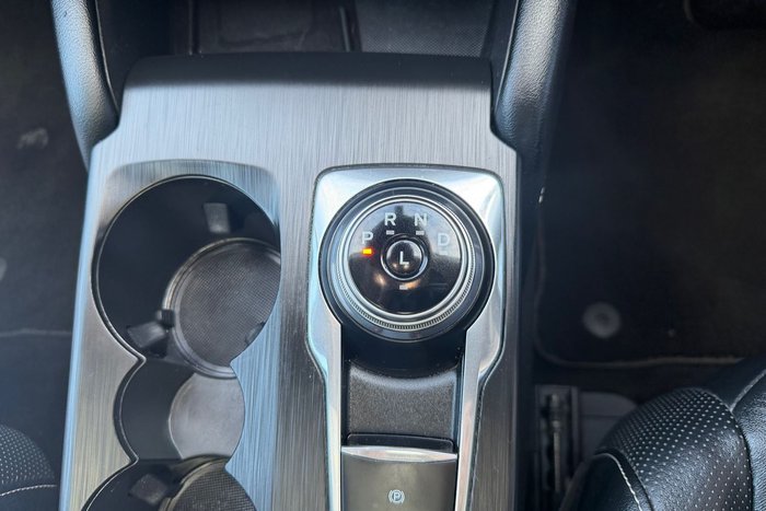 2021 Ford Escape Vignale