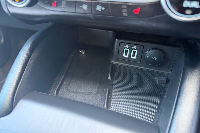 2021 Ford Escape Vignale