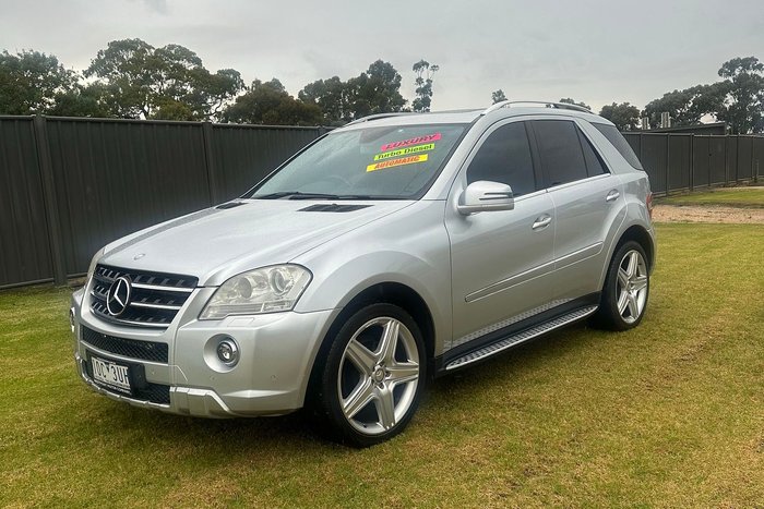 2010 Mercedes-Benz M-Class ML350 CDI BlueEFFICIENCY AMG Sports