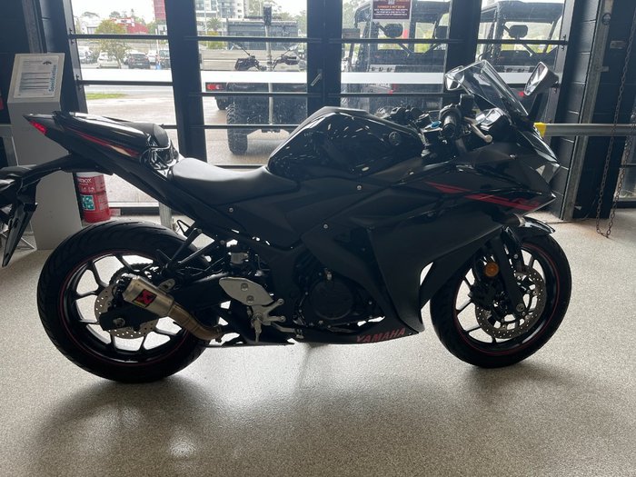 Yamaha 2016 YAMAHA 320CC MT03LAG