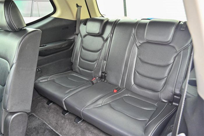 2023 LDV D90 Executive