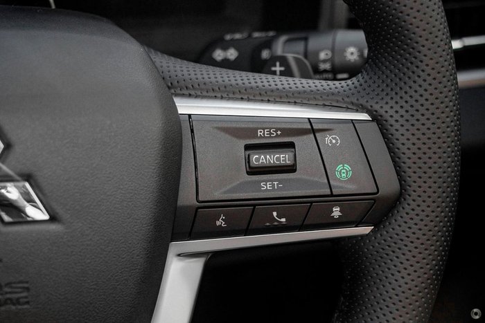 2025 Mitsubishi Outlander Exceed