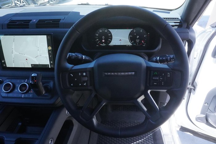 2025 Land Rover Defender 110 D350 X-Dynamic SE