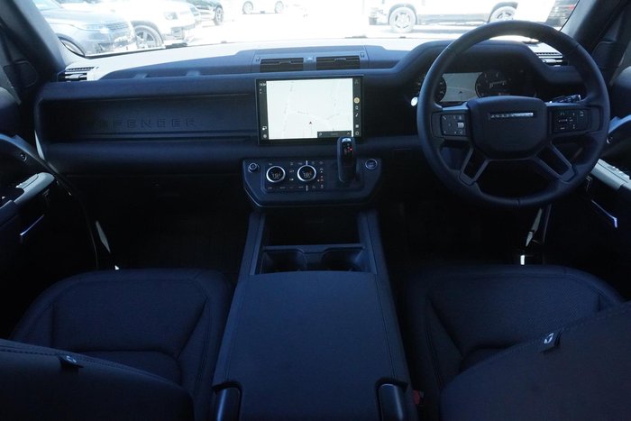 2025 Land Rover Defender 110 D350 X-Dynamic SE