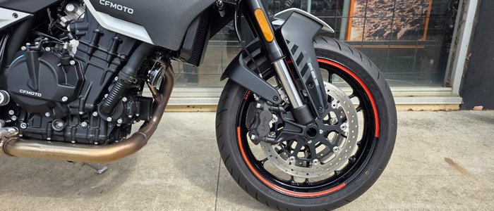 2024 CFMOTO NK ADVANCE NEBULA BLA