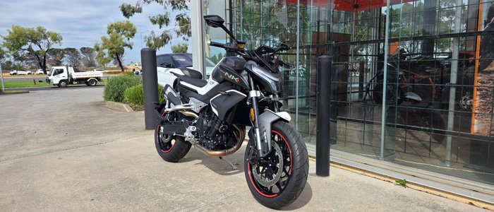 2024 CFMOTO NK ADVANCE NEBULA BLA