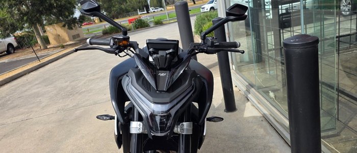 2024 CFMOTO NK ADVANCE NEBULA BLA