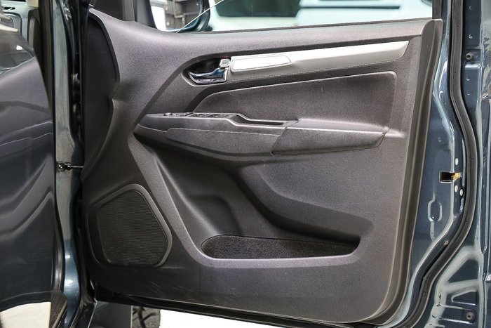 2020 Holden Trailblazer LTZ RG MY20 4X4 Dual Range Dark Shadow