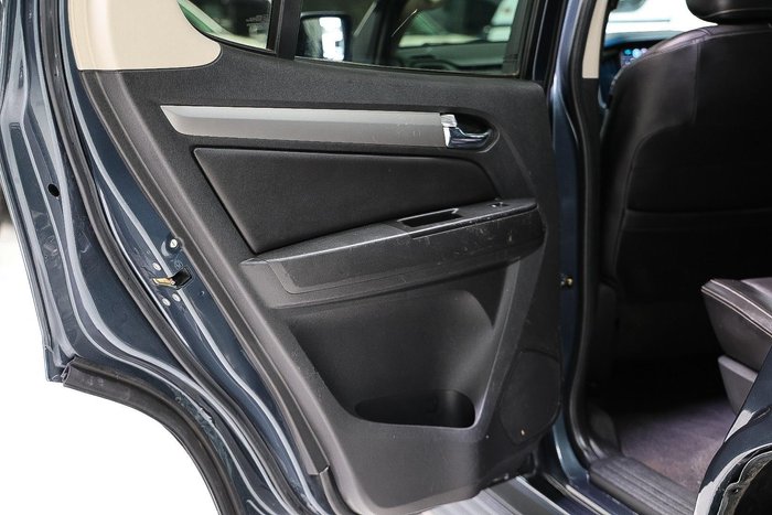 2020 Holden Trailblazer LTZ RG MY20 4X4 Dual Range Dark Shadow