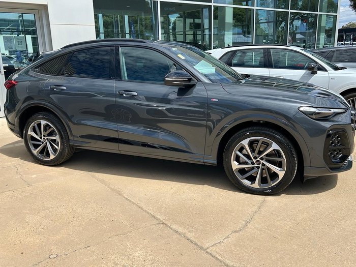 2025 Audi Q5 TDI 150kW