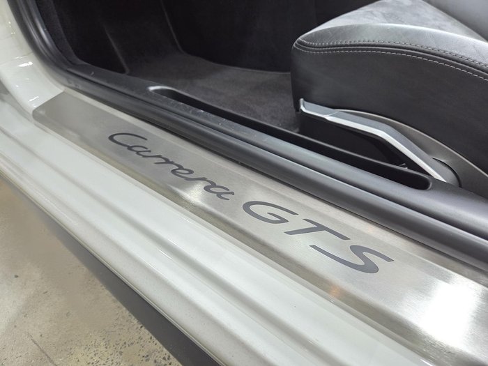 2011 Porsche 911 Carrera GTS