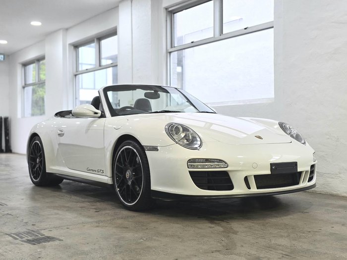 2011 Porsche 911 Carrera GTS