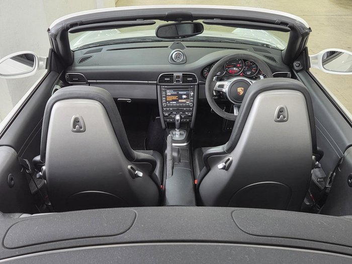 2011 Porsche 911 Carrera GTS