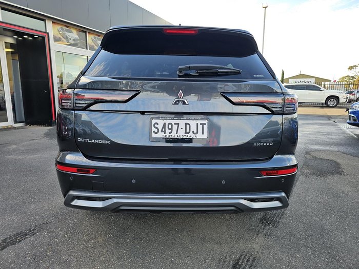 2025 Mitsubishi Outlander Exceed