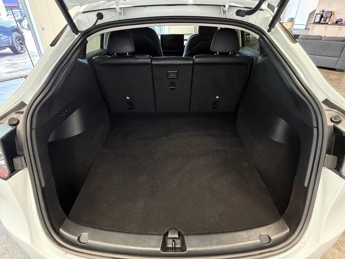 2022 Tesla Model Y Rear-Wheel Drive