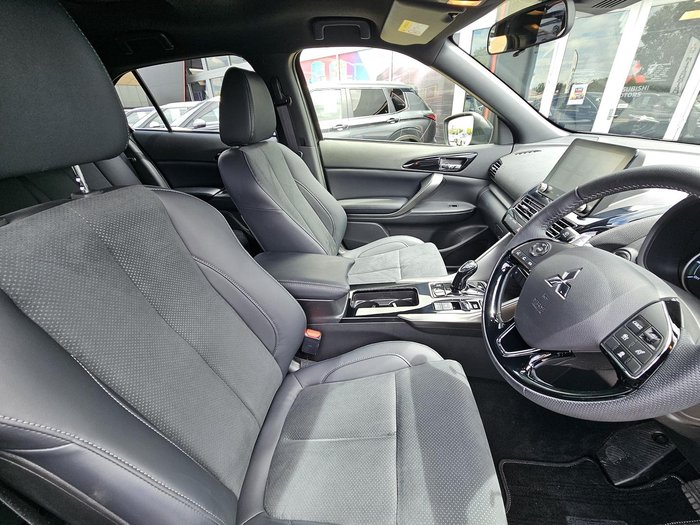 2023 Mitsubishi Eclipse Cross PHEV GSR