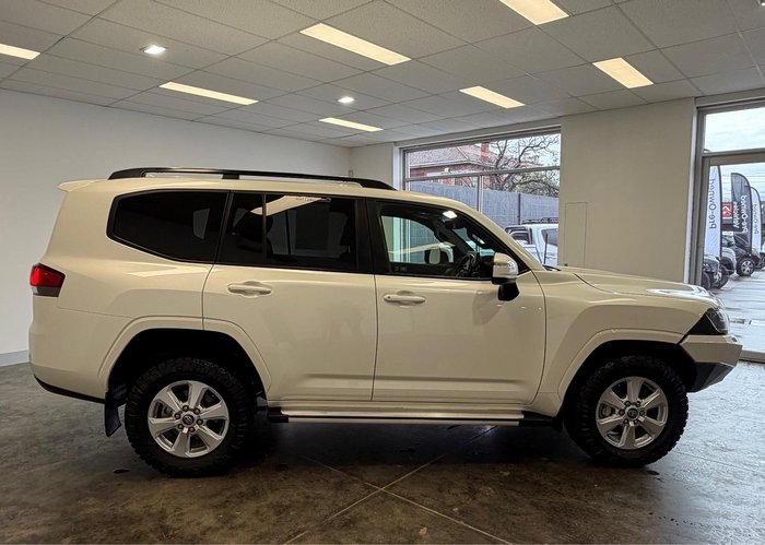 2022 Toyota Landcruiser GXL