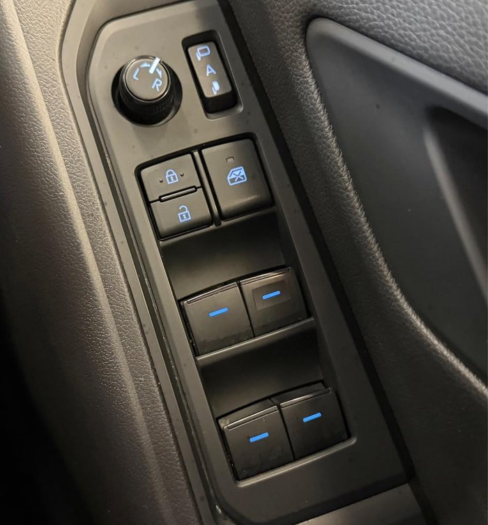 2022 Toyota Landcruiser GXL