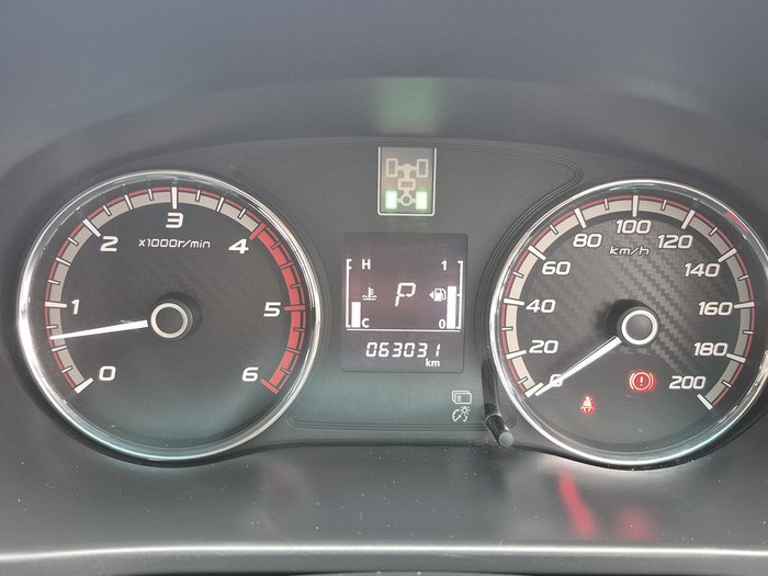 2017 Mitsubishi Triton GLS MQ MY17 4X4 Dual Range White