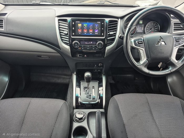 2017 Mitsubishi Triton GLS