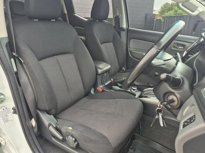 2017 Mitsubishi Triton GLS MQ MY17 4X4 Dual Range White