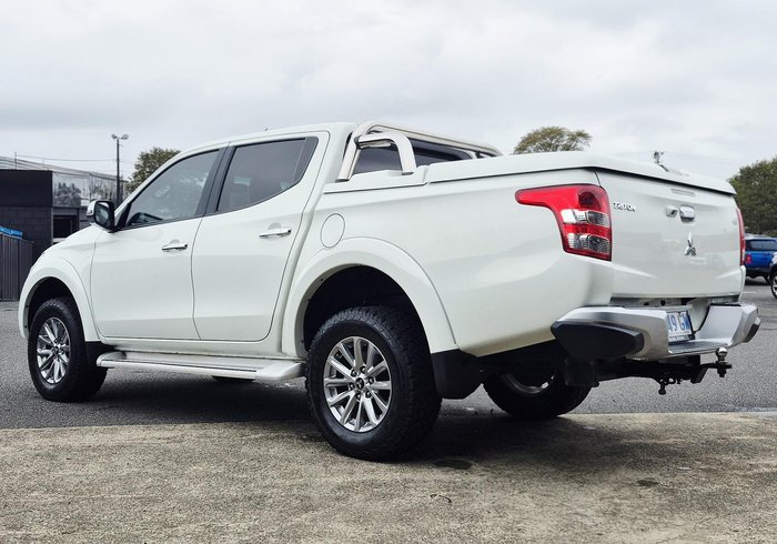 2017 Mitsubishi Triton GLS