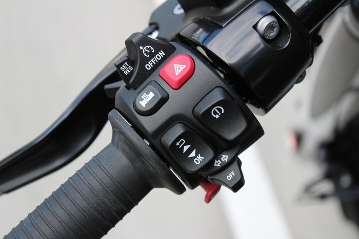 2025 BMW R 18 Roctane