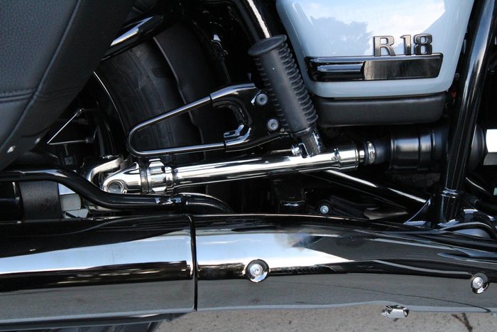 2025 BMW R 18 Classic Blacked Out