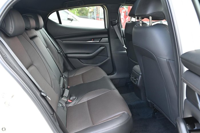 2025 Mazda 3 G25 Astina