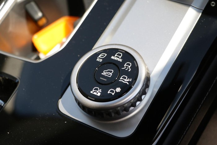 2025 Mitsubishi Outlander Exceed