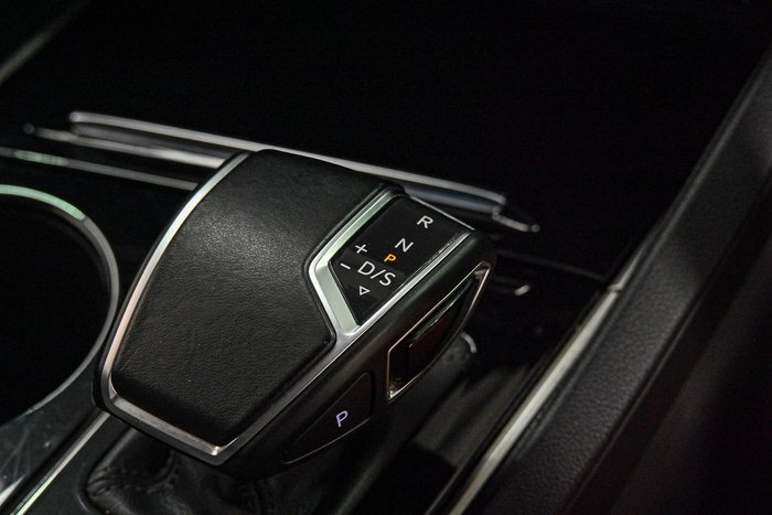 2021 Volkswagen Touareg 170TDI