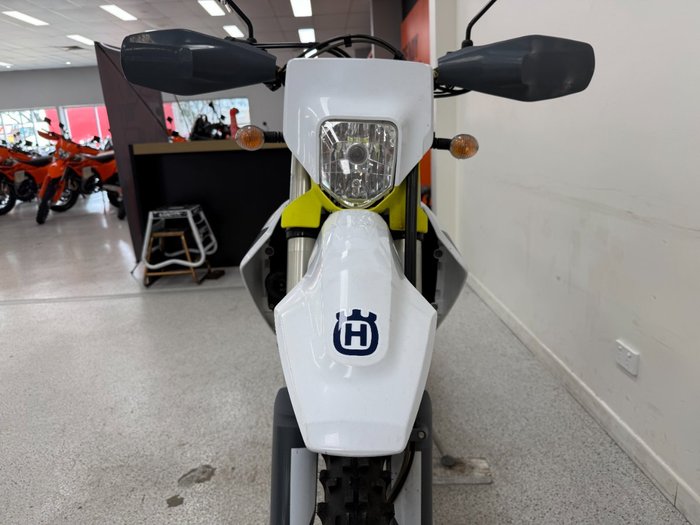 2022 HUSQVARNA FE501 White
