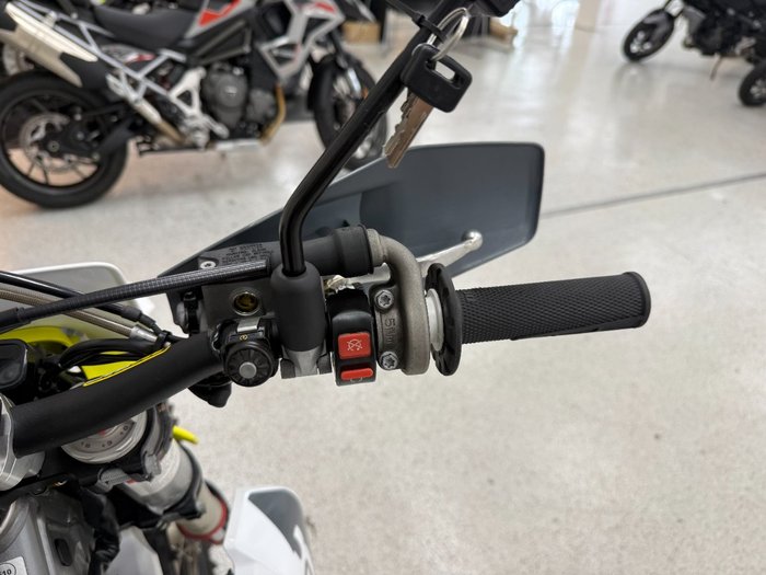 2022 HUSQVARNA FE501 White