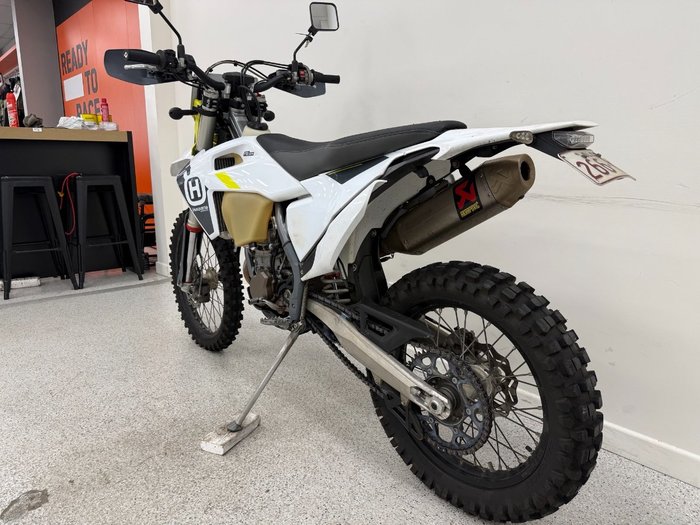 2022 HUSQVARNA FE501 White