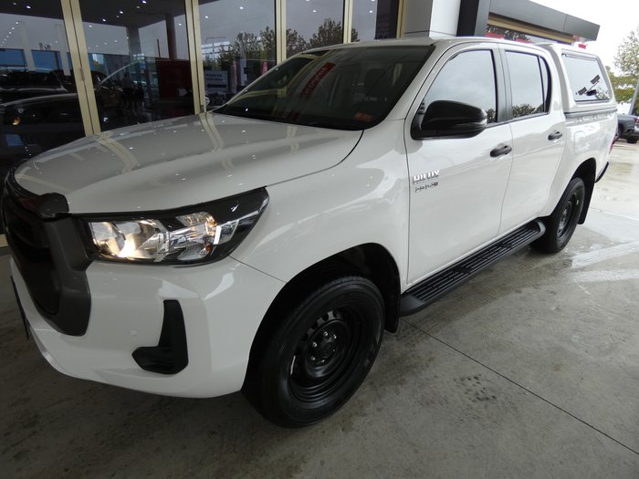 2021 Toyota Hilux 4x4