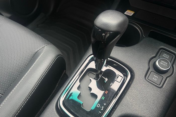 2024 Toyota Hilux Rogue 48V