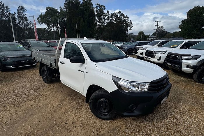 2021 Toyota Hilux Workmate TGN121R Glacier White