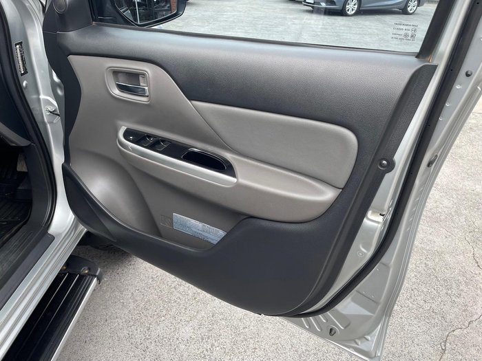 2018 Mitsubishi Triton Exceed MQ MY18 4X4 Dual Range Sterling Silver