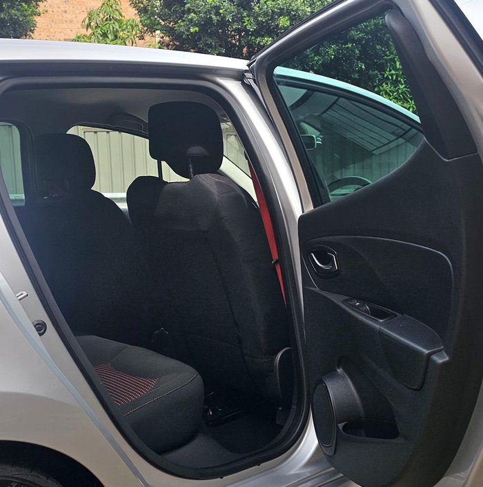 2017 Renault Clio R.S. 200 Sport IV B98 Phase 2 Mercury Grey