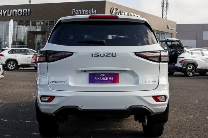 2023 Isuzu MU-X LS-M