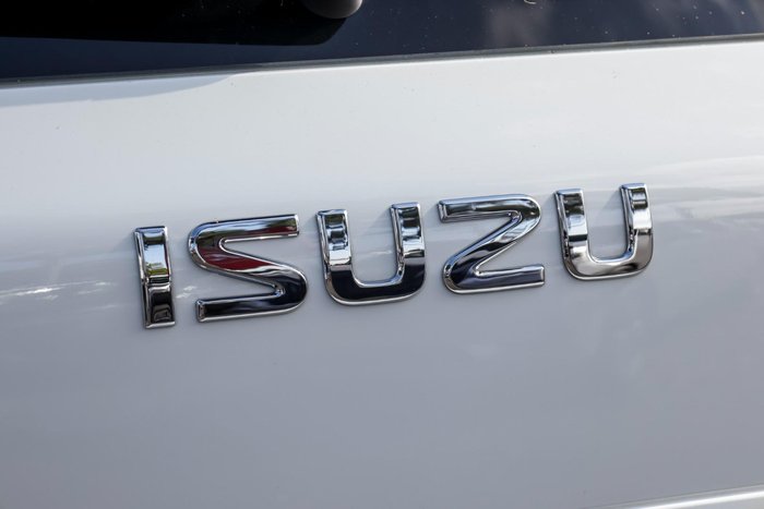 2023 Isuzu MU-X LS-M