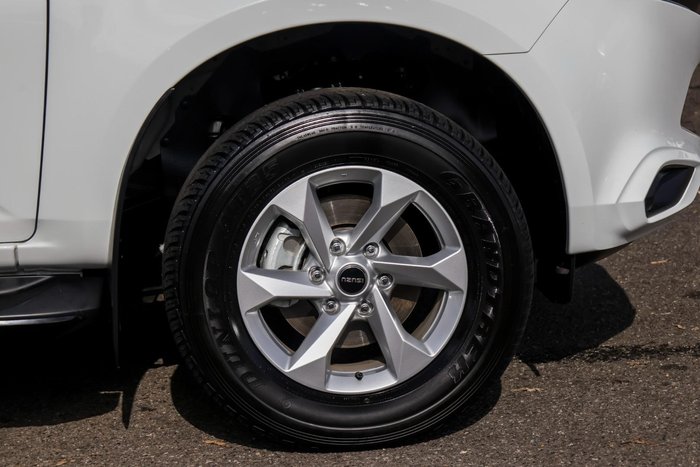 2023 Isuzu MU-X LS-M