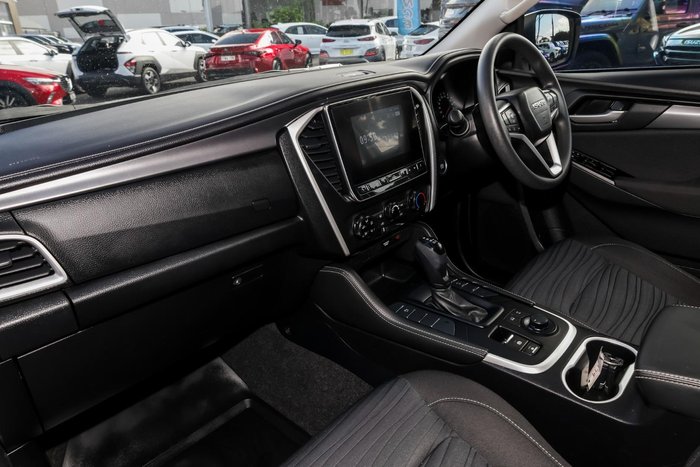 2023 Isuzu MU-X LS-M