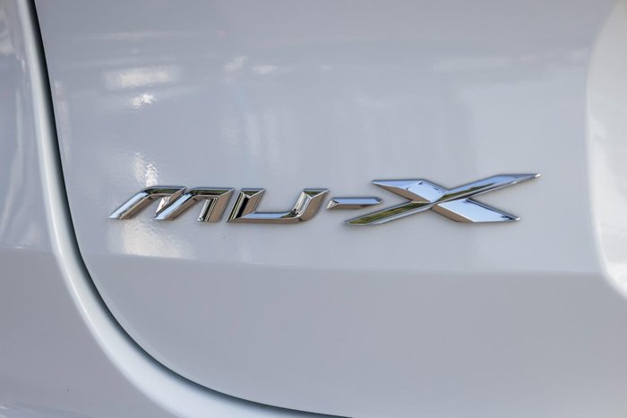 2023 Isuzu MU-X LS-M