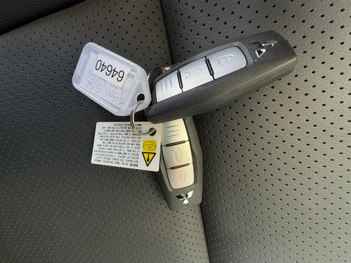 2025 Mitsubishi Triton GSR