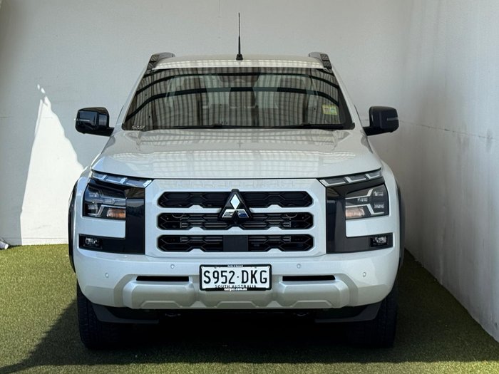 2025 Mitsubishi Triton GSR