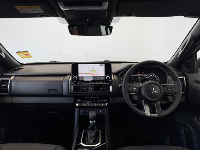 2025 Mitsubishi Triton GSR