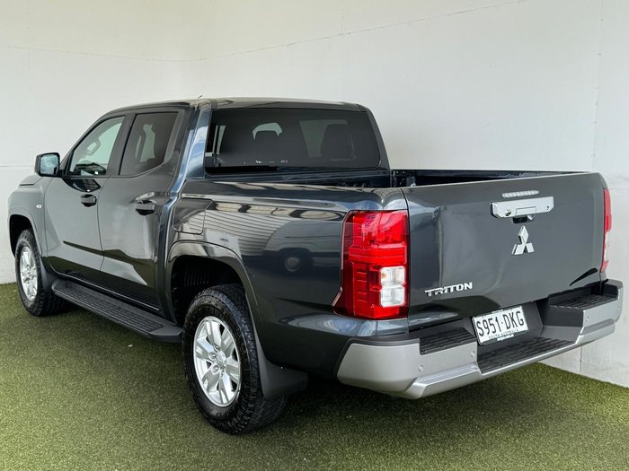 2025 Mitsubishi Triton GLX+