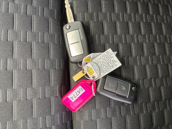 2025 Mitsubishi Triton GLX+