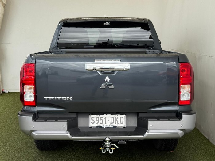 2025 Mitsubishi Triton GLX+